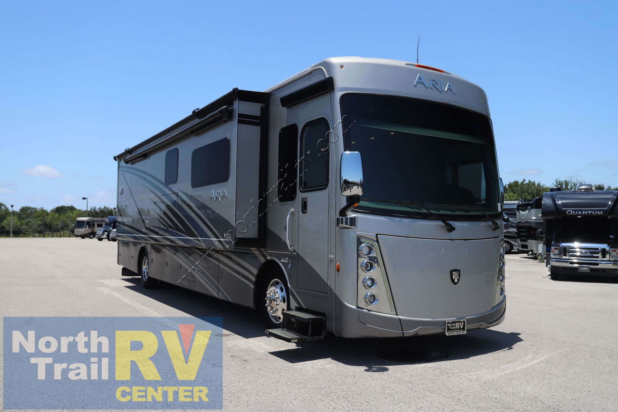 Used 2023 Thor Aria 3901 Class A  For Sale