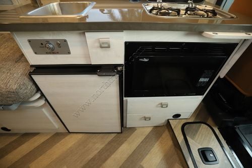 2025 Winnebago Travato 59K