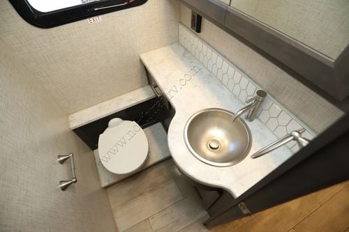 2023 Thor Aria 3901