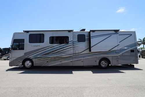 2023 Thor Aria 3901