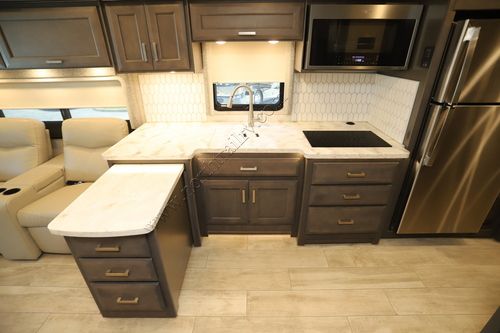 2023 Thor Aria 3901