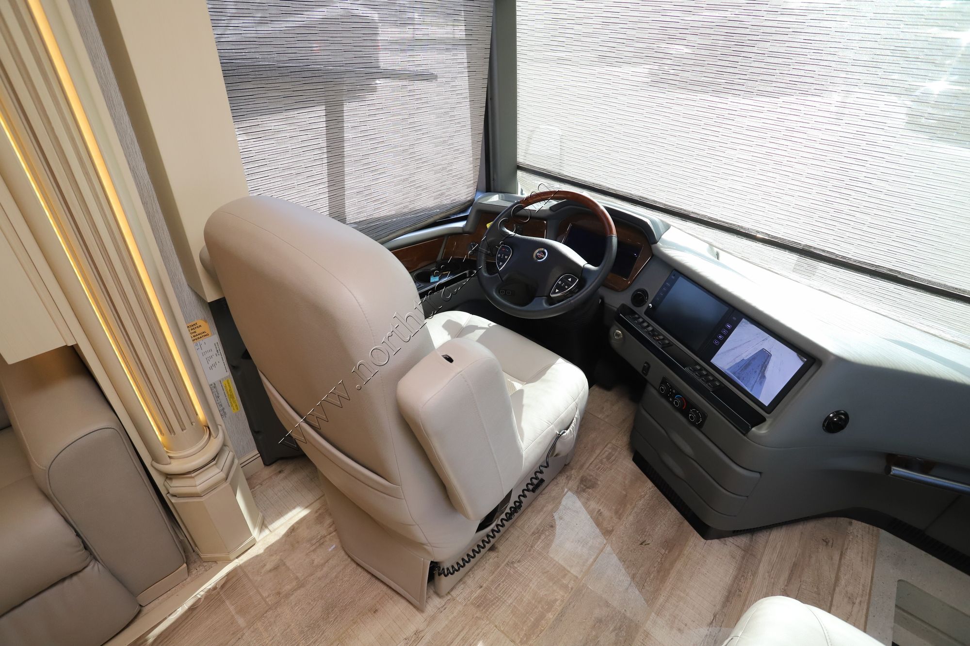 Used 2021 Newmar Essex 4551 Class A  For Sale