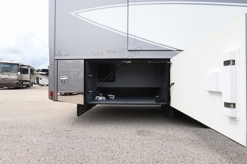 2025 Renegade Rv Xl 45BBC Super C