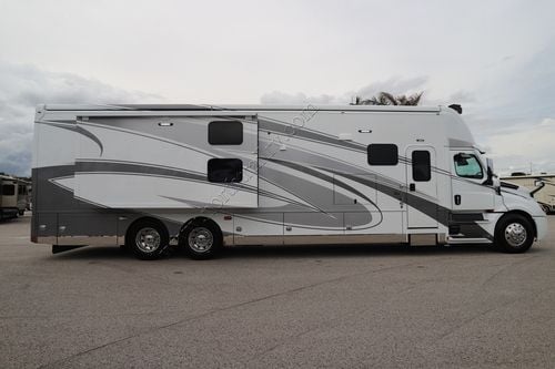 2025 Renegade Rv Xl 45BBC Super C