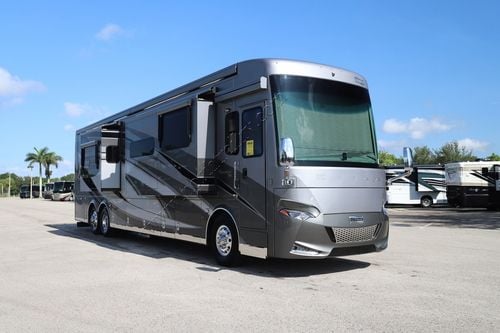 2021 Newmar Essex 4551