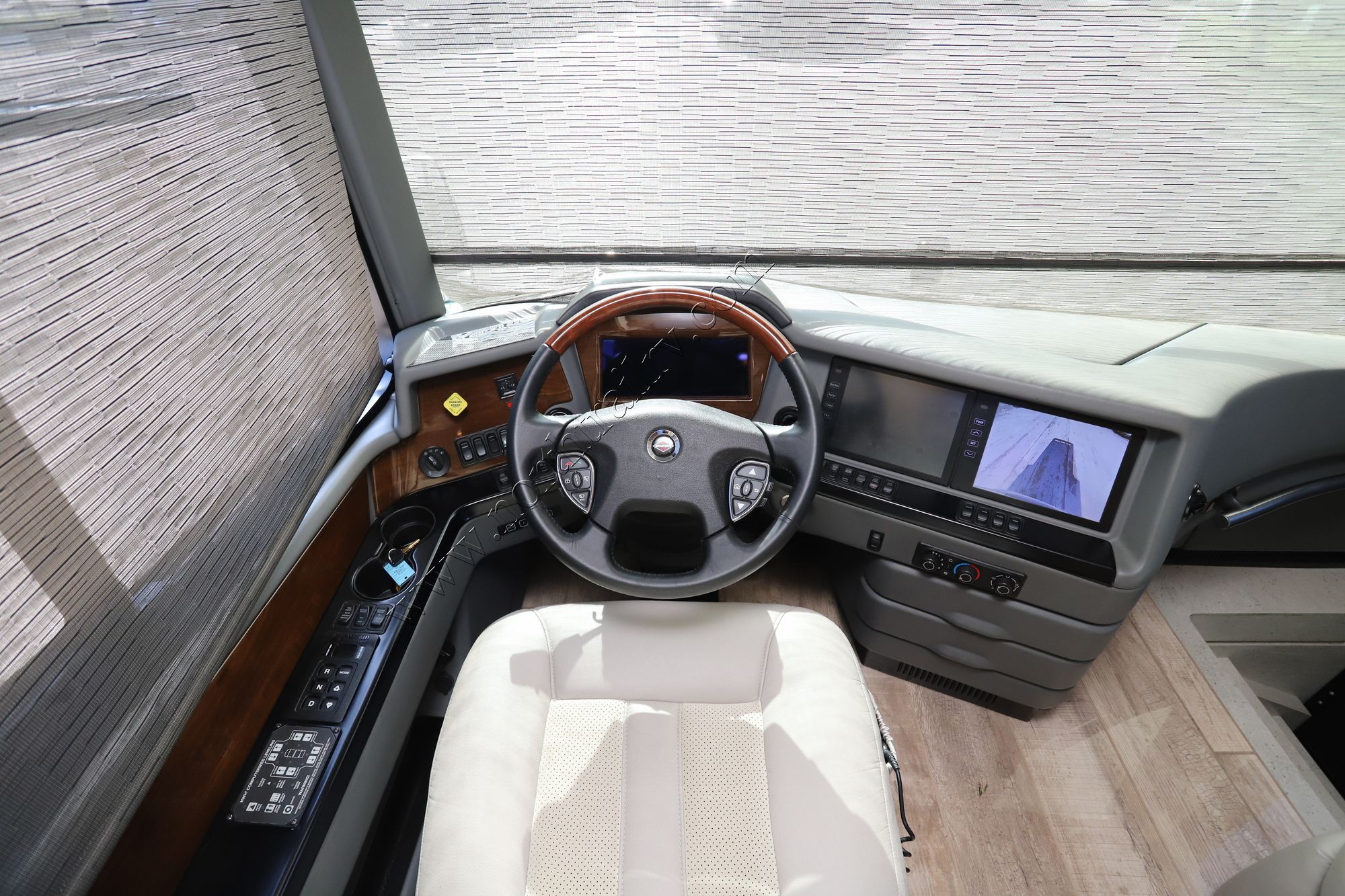 Used 2021 Newmar Essex 4551 Class A  For Sale
