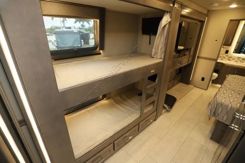 2025 Renegade Rv Xl 45BBC Super C