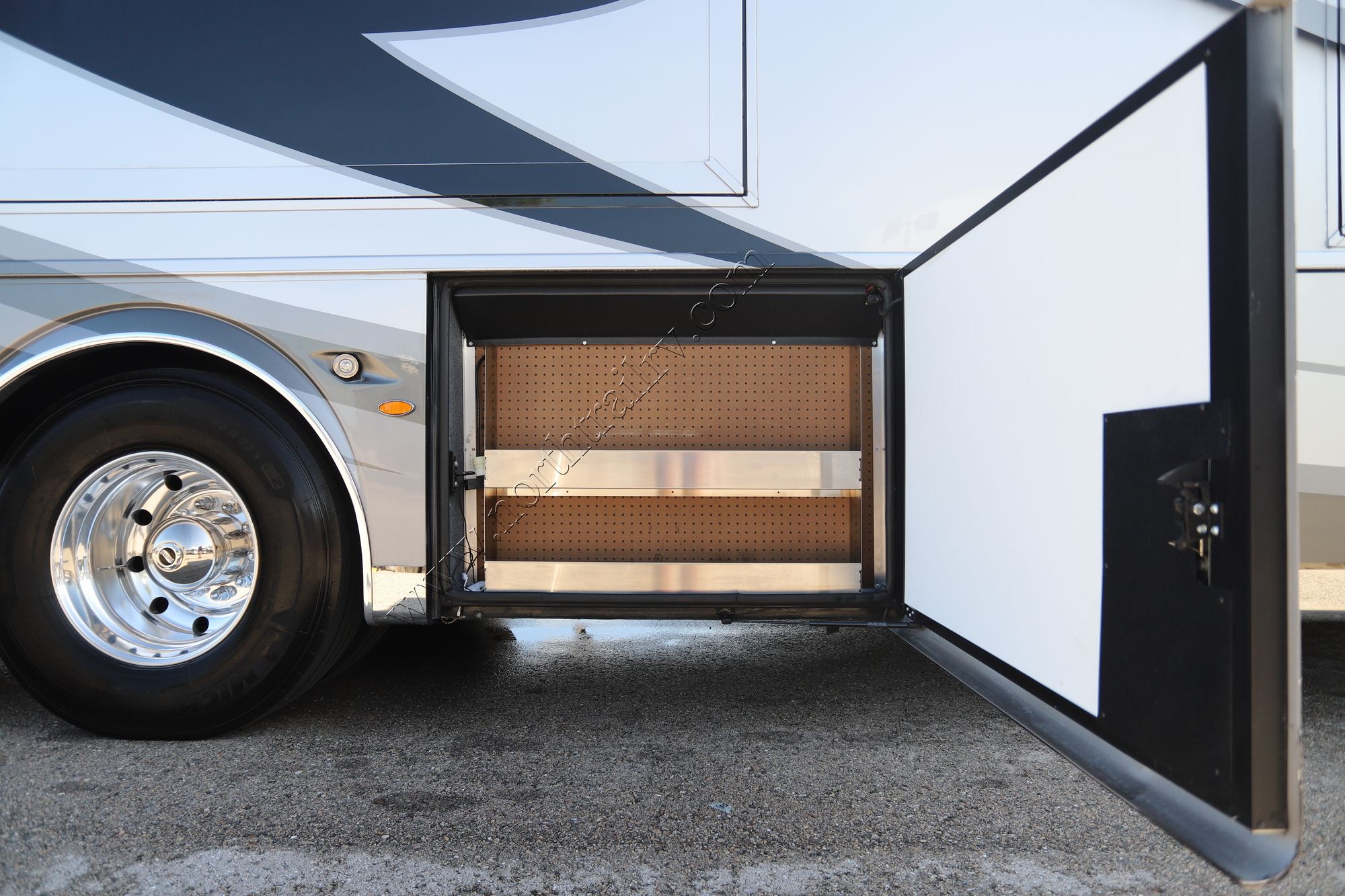 Used 2021 Newmar Essex 4551 Class A  For Sale