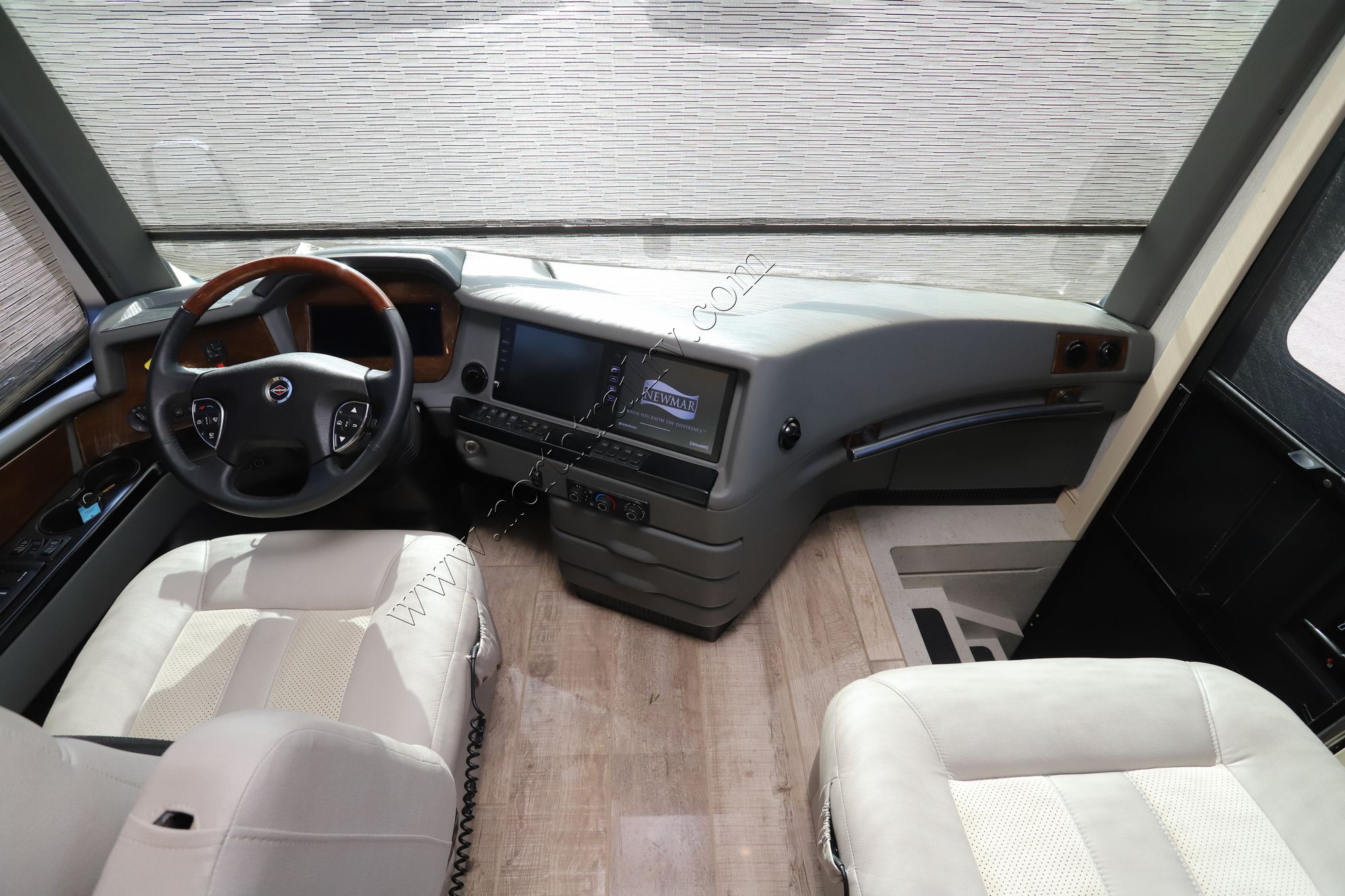 Used 2021 Newmar Essex 4551 Class A  For Sale