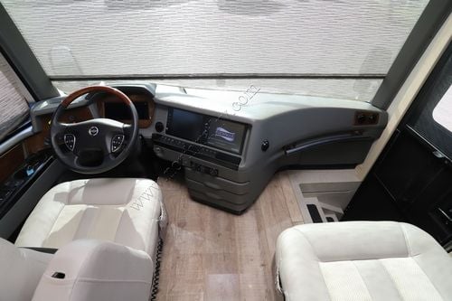 2021 Newmar Essex 4551