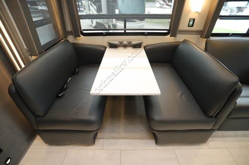 2025 Renegade Rv Xl 45BBC Super C