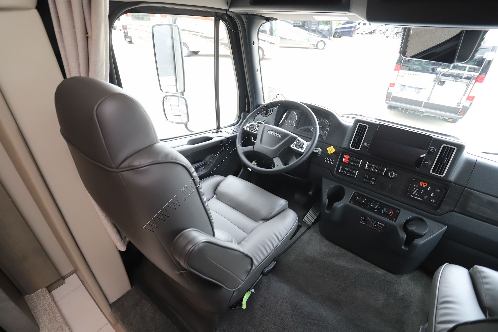New 2026 Renegade Rv Verona Le 40LRB Super C  For Sale