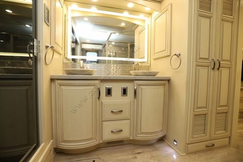 2021 Newmar Essex 4551