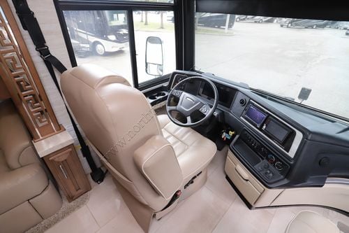2023 Newmar Ventana 4369