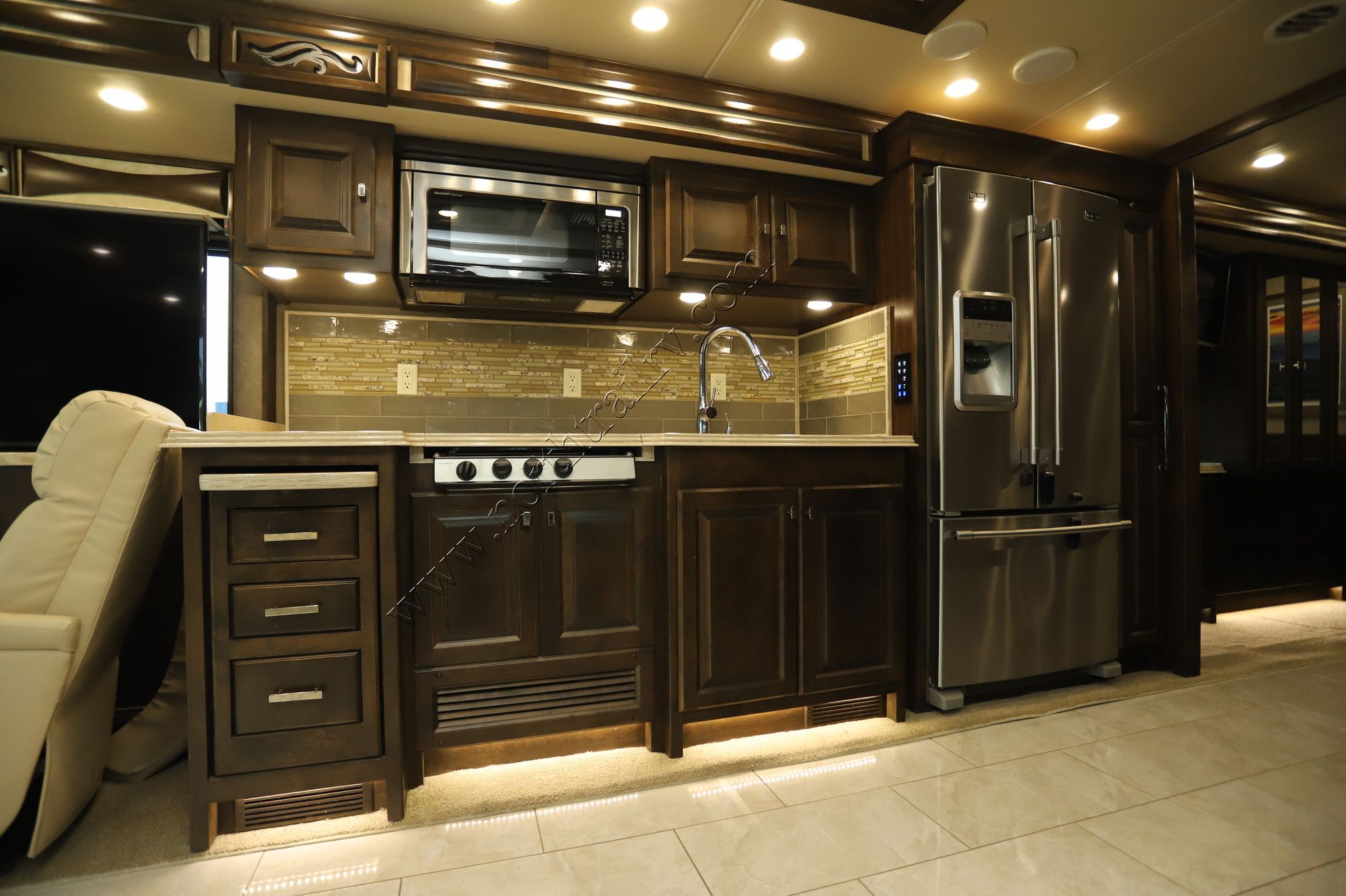 Used 2018 Tiffin Motor Homes Phaeton 37BH Class A  For Sale