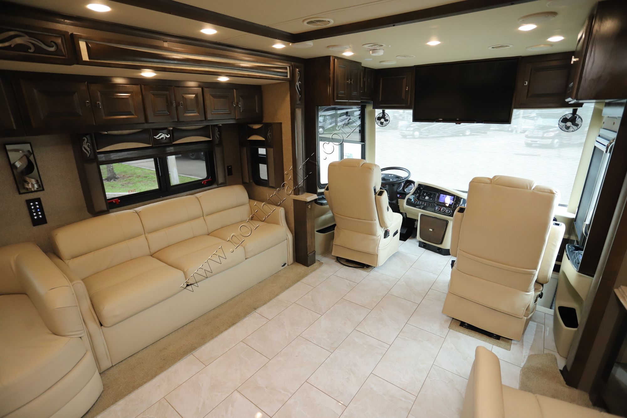 Used 2018 Tiffin Motor Homes Phaeton 37BH Class A  For Sale