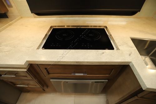 2023 Newmar Ventana 4369
