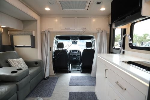 2022 Renegade Rv Vienna 25VFWS