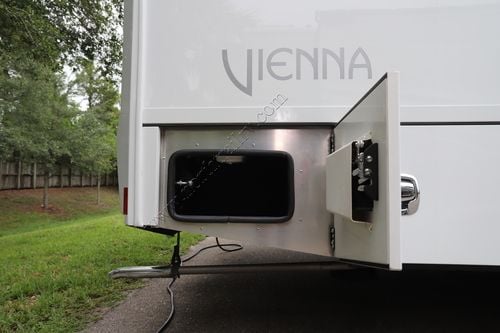 2022 Renegade Rv Vienna 25VFWS