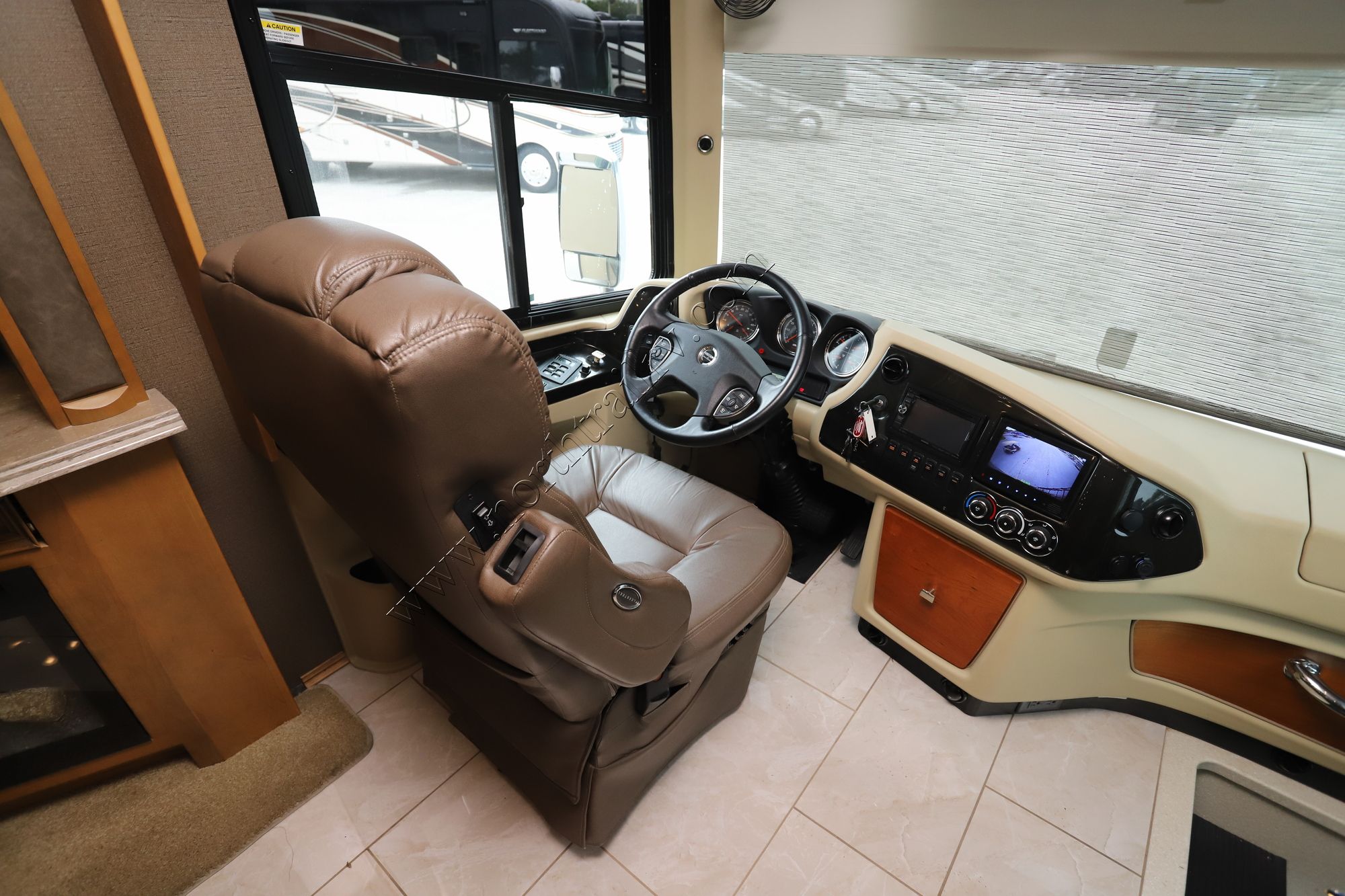 Used 2018 Tiffin Motor Homes Phaeton 40QBH Class A  For Sale