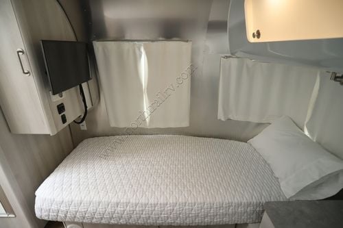 2023 Airstream International 27FBT