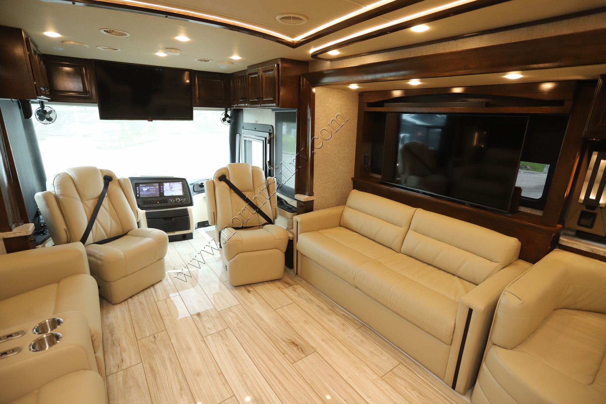 Used 2023 Tiffin Motor Homes Allegro Bus 45OPP Class A  For Sale