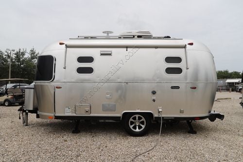 2021 Airstream Caravel 19CB