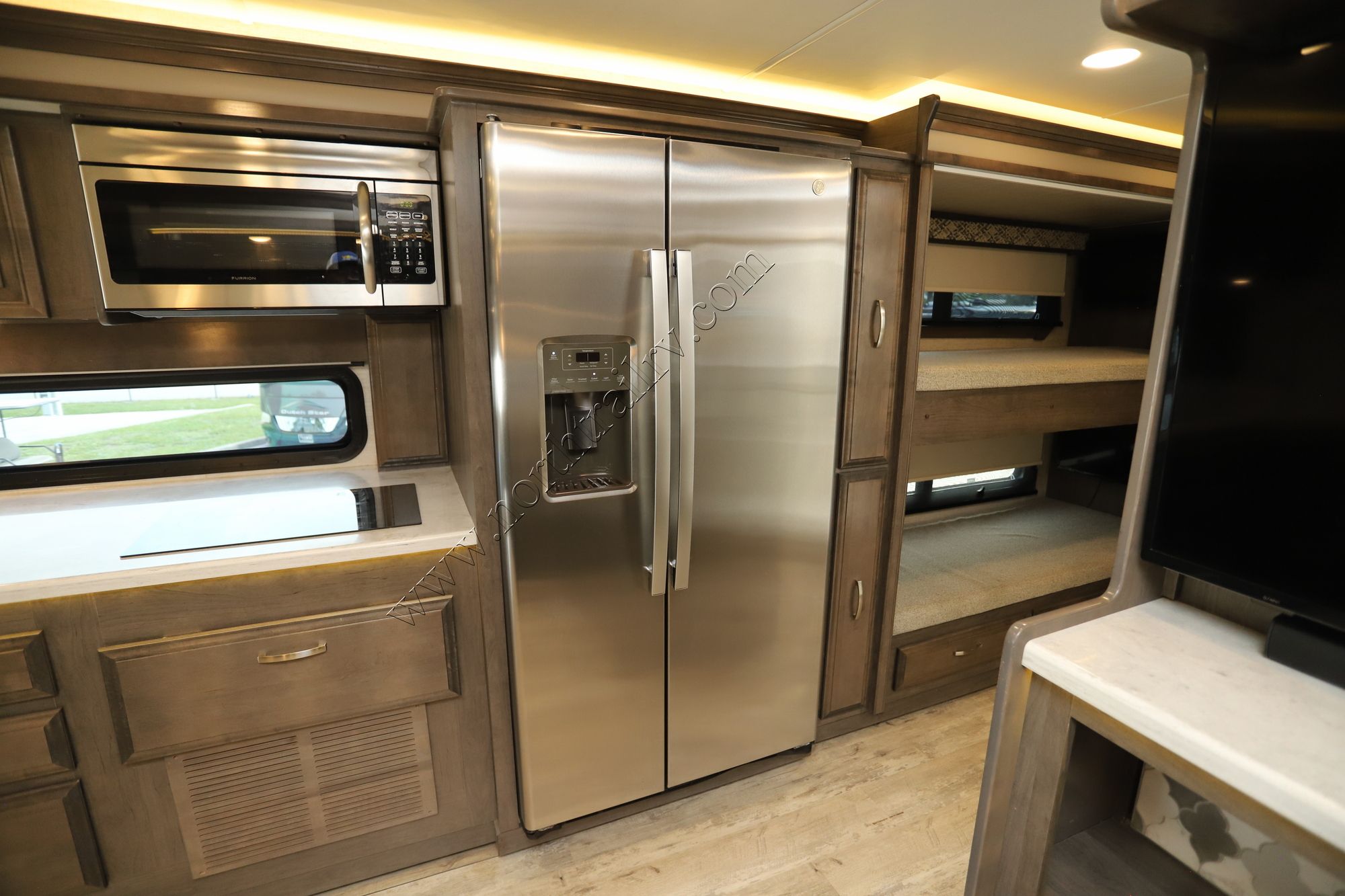 Used 2022 Jayco Seneca 37L Super C  For Sale