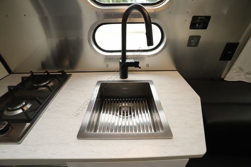 2021 Airstream Caravel 19CB
