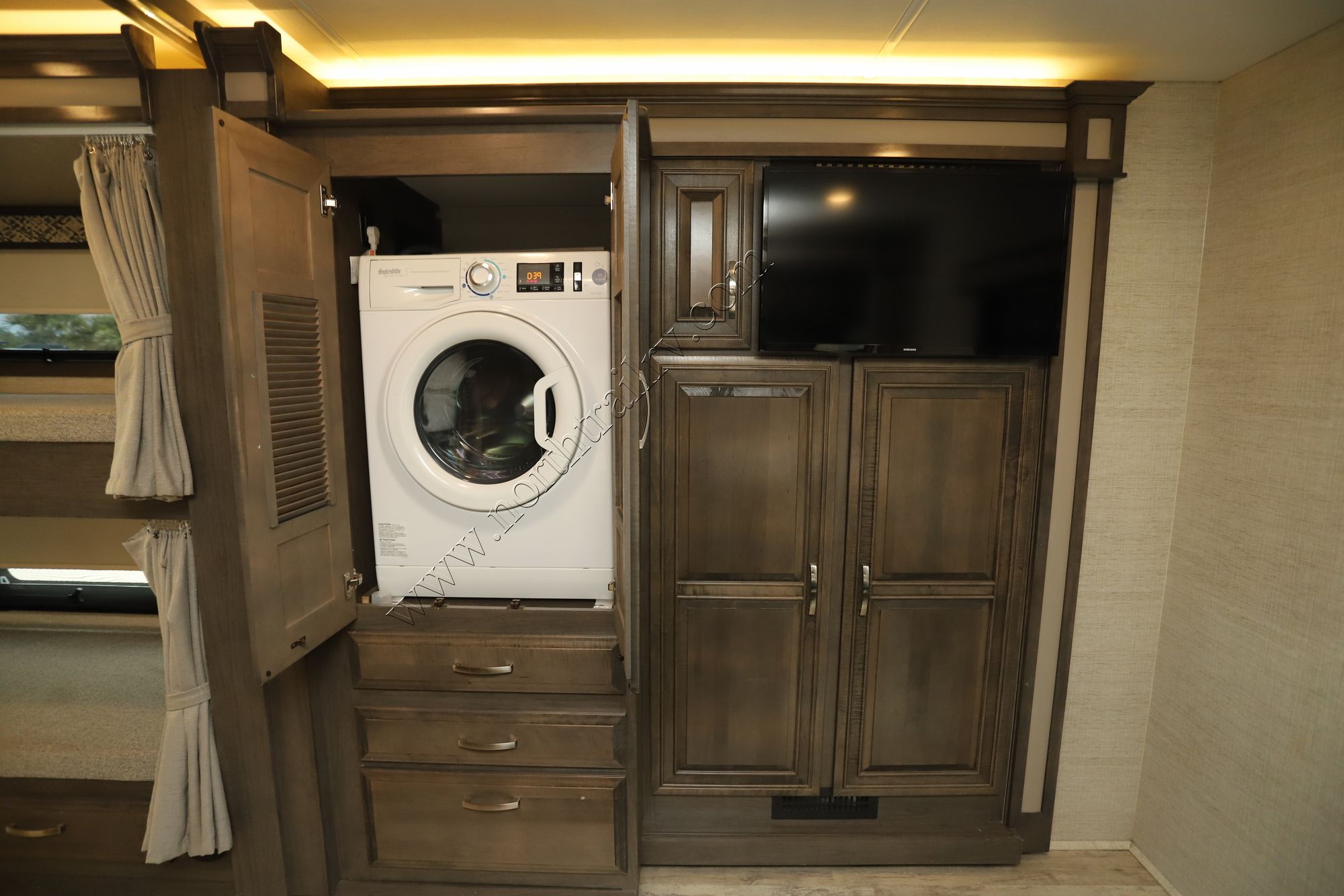 Used 2022 Jayco Seneca 37L Super C  For Sale