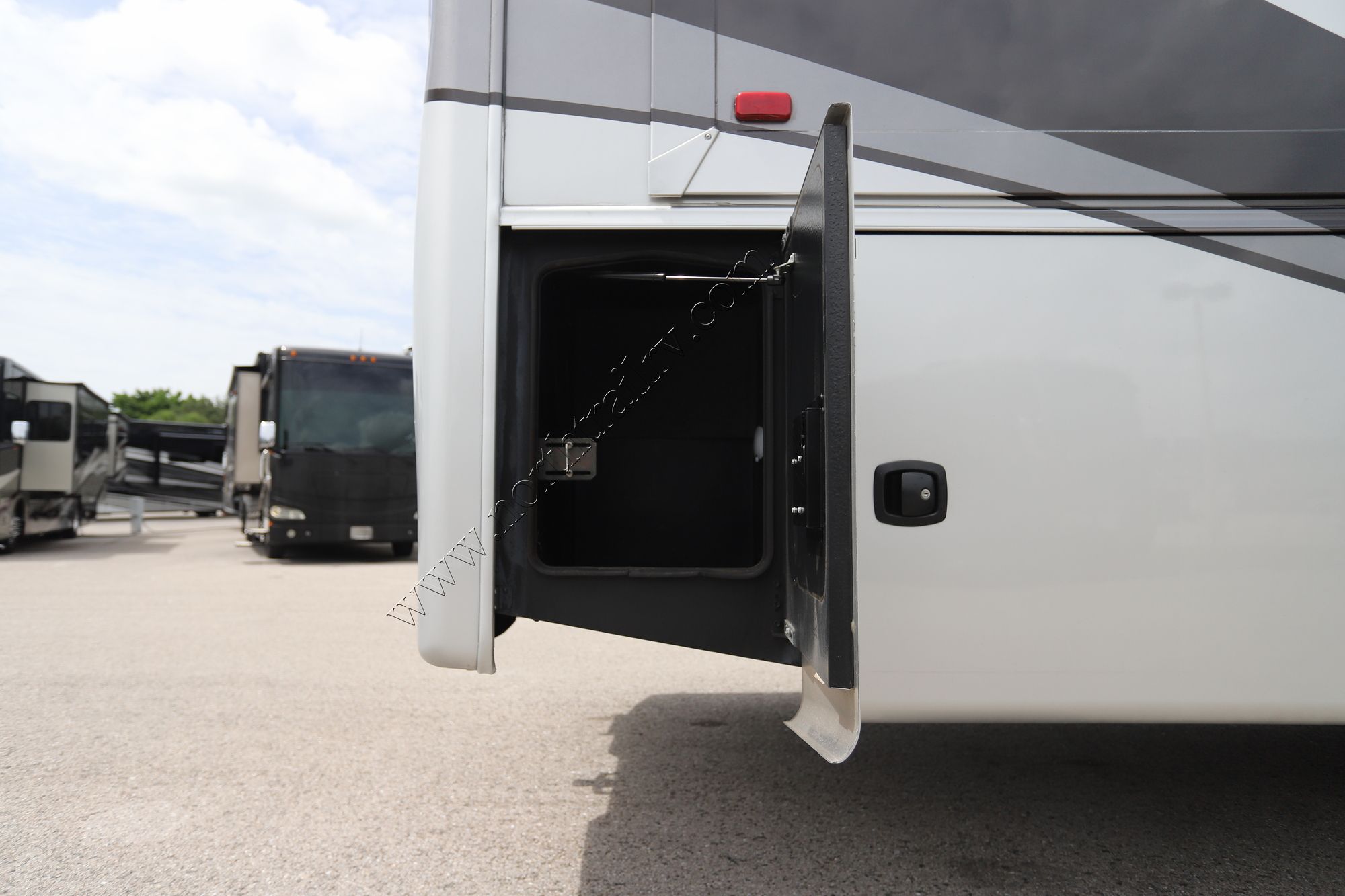 Used 2022 Jayco Seneca 37L Super C  For Sale