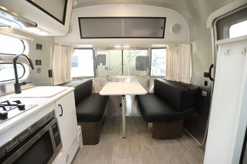 2021 Airstream Caravel 19CB