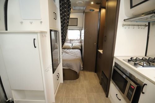 2021 Airstream Caravel 19CB