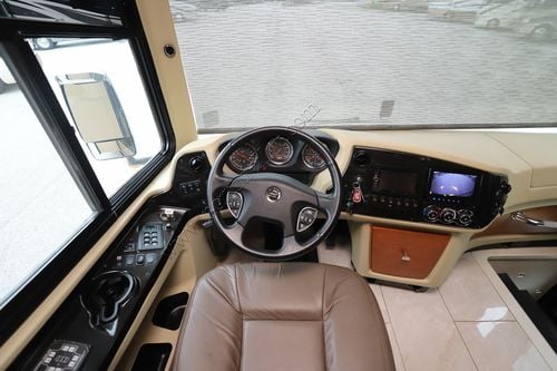 2018 Tiffin Motor Homes Phaeton 40QBH
