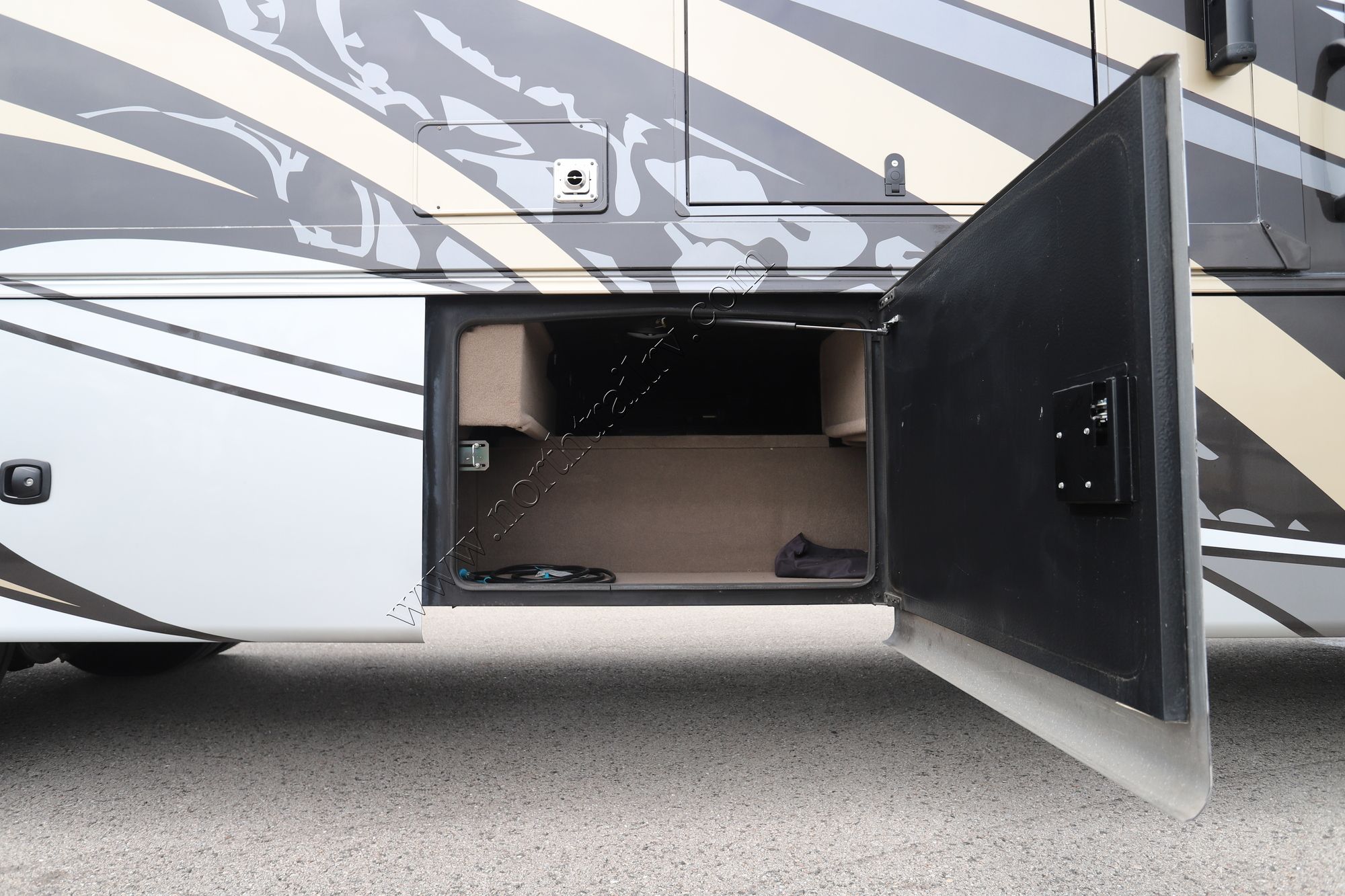 Used 2022 Jayco Seneca 37L Super C  For Sale