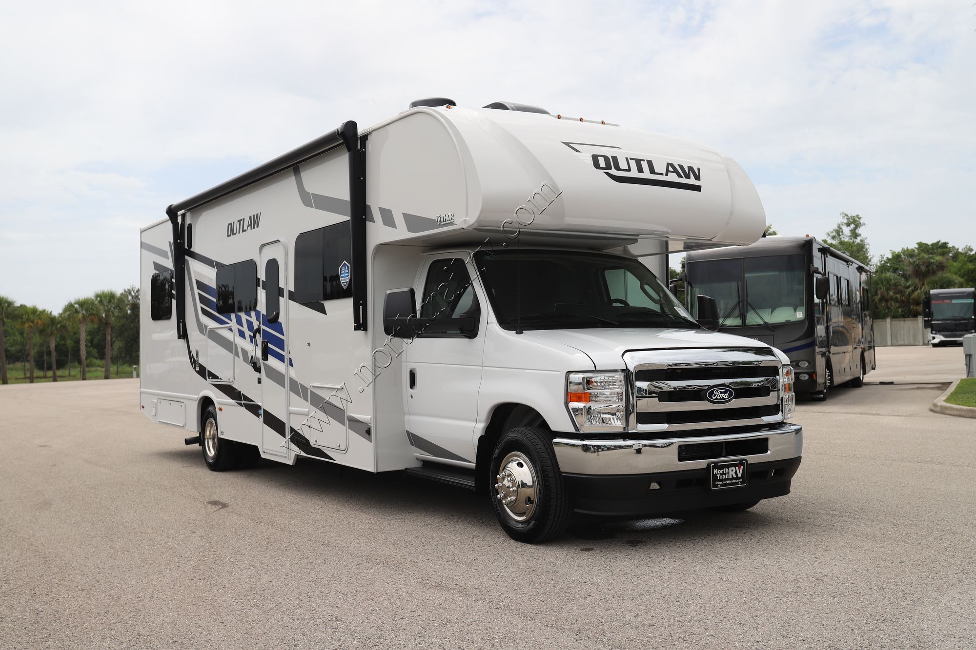 New 2026 Thor Outlaw 29J Class C  For Sale