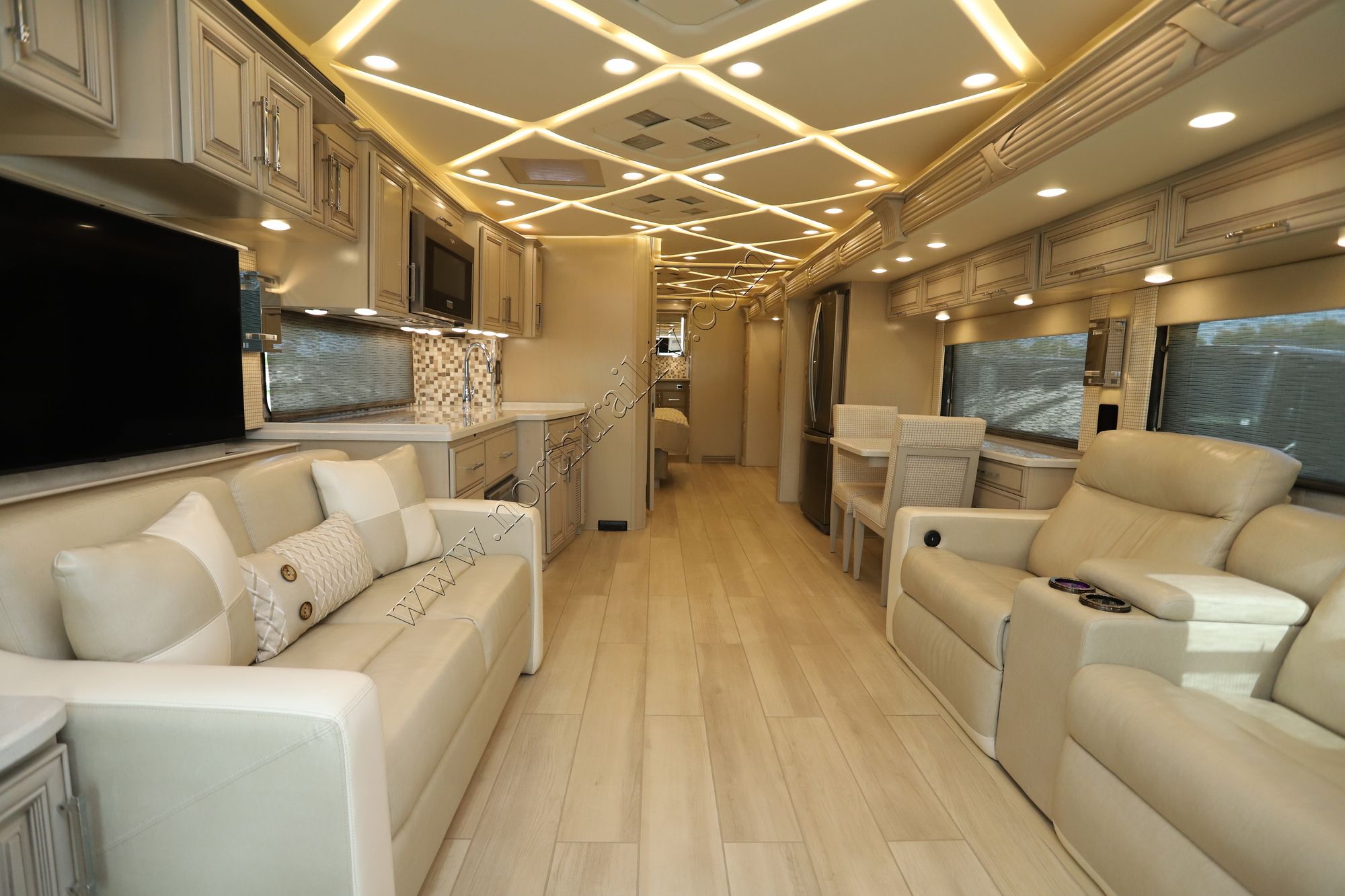 Used 2022 Newmar Mountain Aire 4118 Class A  For Sale