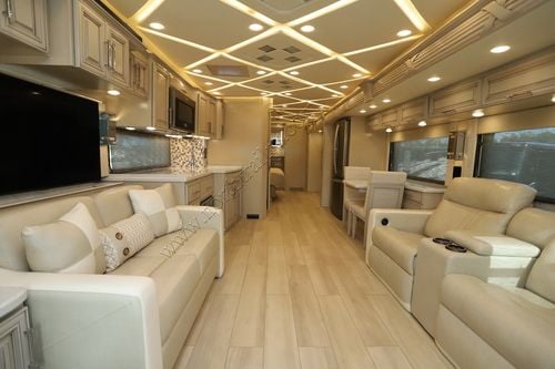 2022 Newmar Mountain Aire 4118