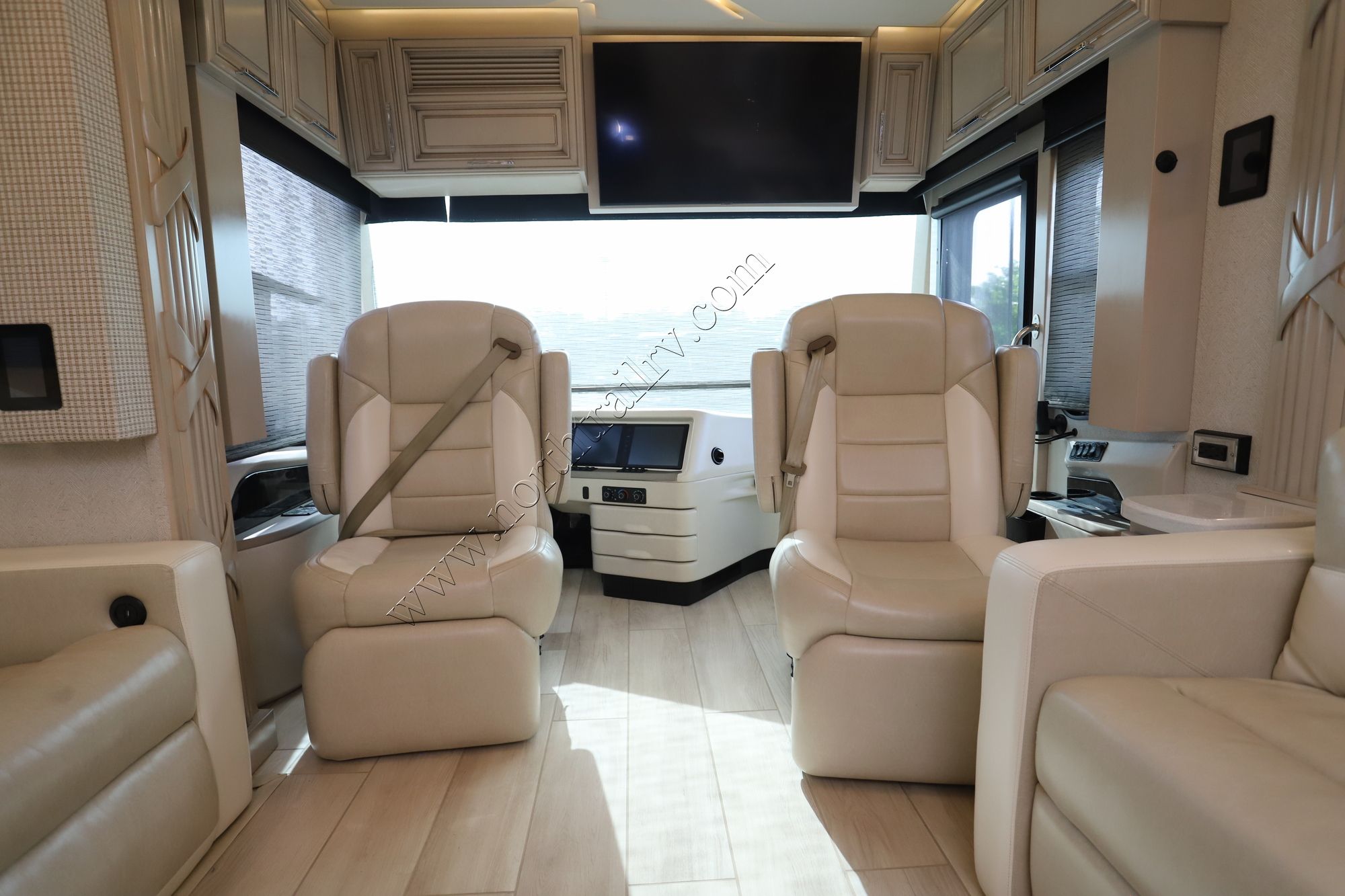 Used 2022 Newmar Mountain Aire 4118 Class A  For Sale