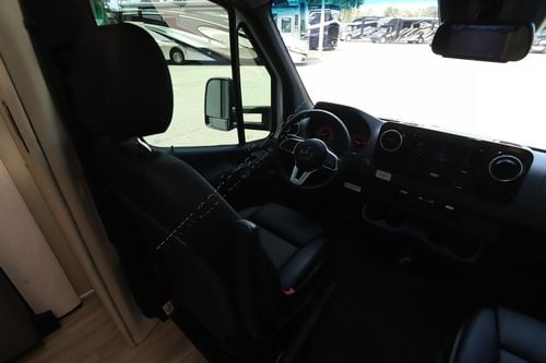 2023 Renegade Rv Vienna 25VRML