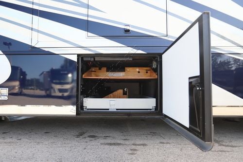2022 Newmar Mountain Aire 4118