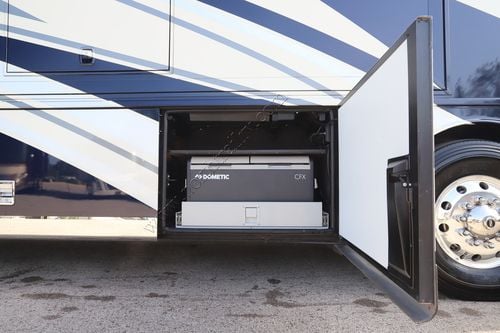 2022 Newmar Mountain Aire 4118
