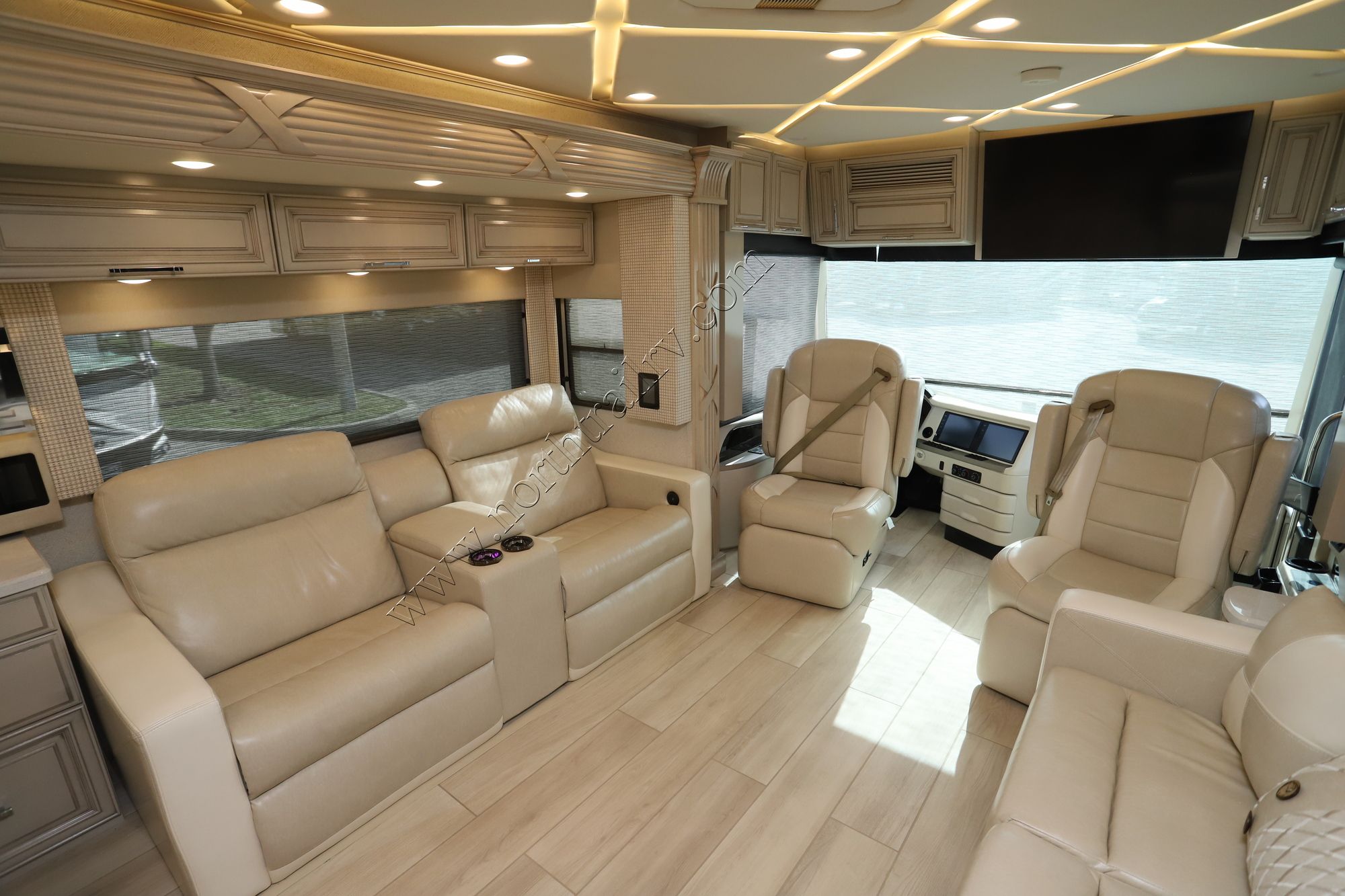 Used 2022 Newmar Mountain Aire 4118 Class A  For Sale