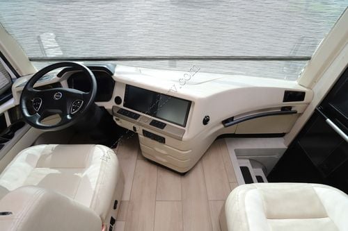 2022 Newmar Mountain Aire 4118