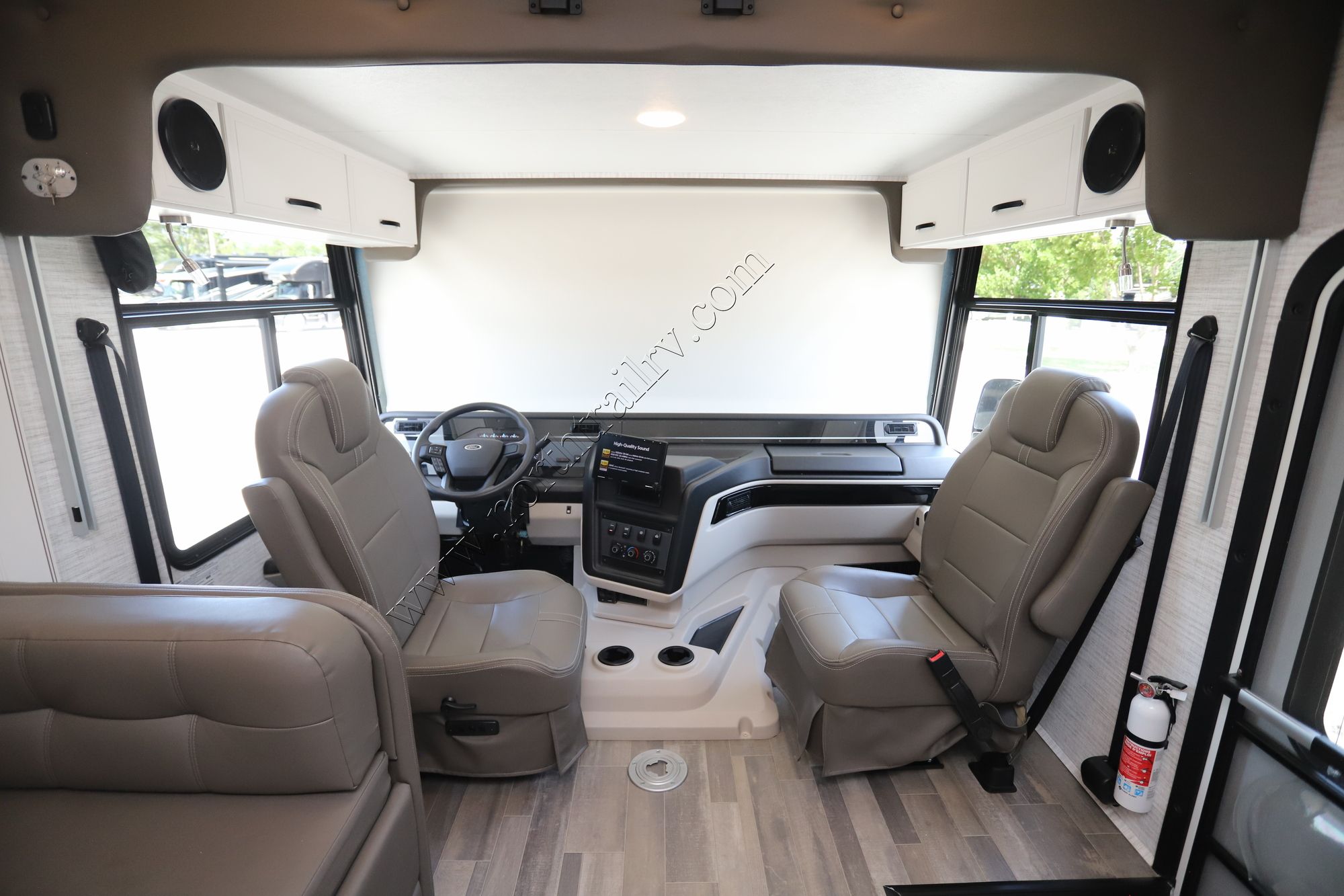 Used 2025 Entegra Vision 27A Class A  For Sale