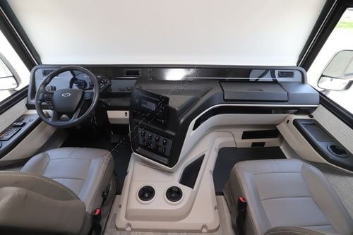 2025 Entegra Vision 27A