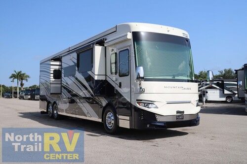 2022 Newmar Mountain Aire 4118