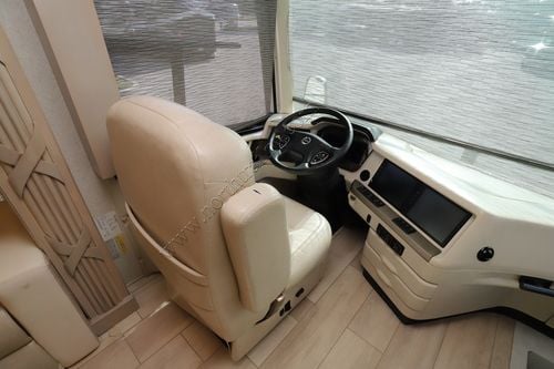 2022 Newmar Mountain Aire 4118