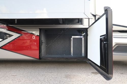 2025 Newmar Super Star 3731 Super C