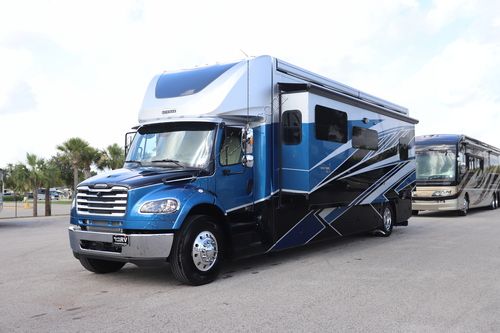 2025 Newmar Super Star 3731 Super C